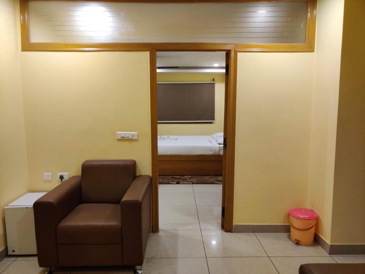 Hotel Siliconville Хидерабад Екстериор снимка