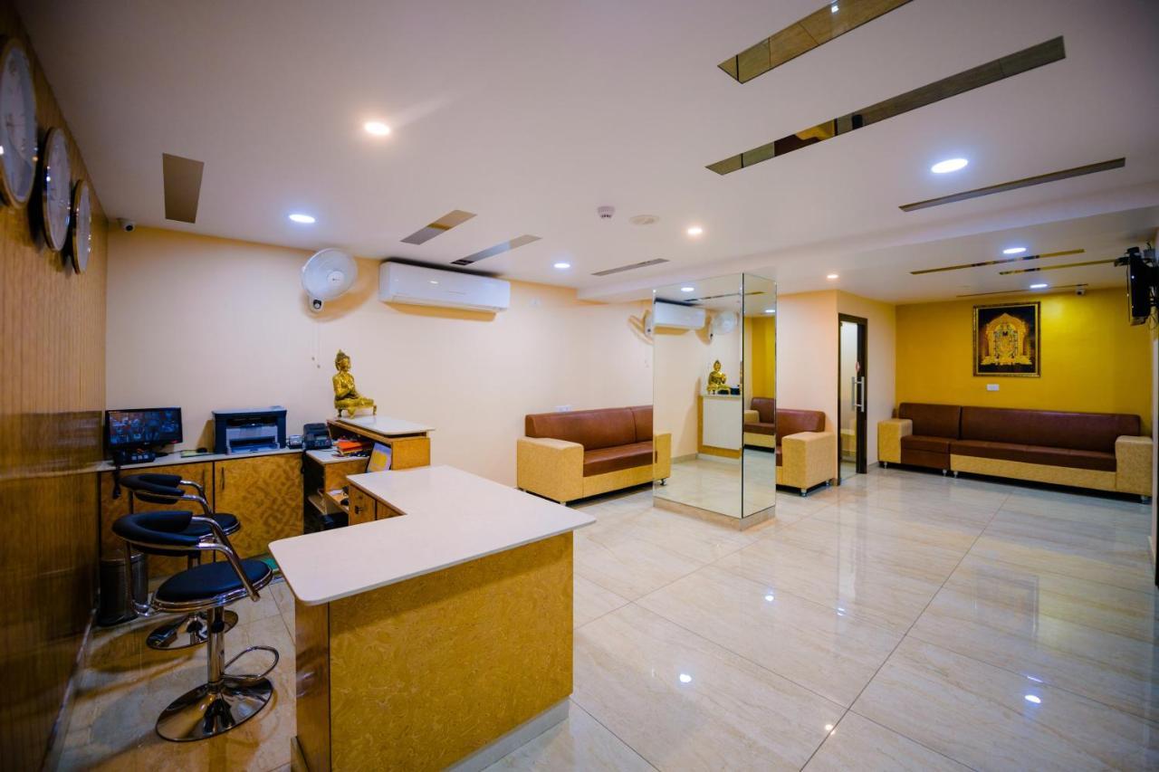 Hotel Siliconville Хидерабад Екстериор снимка