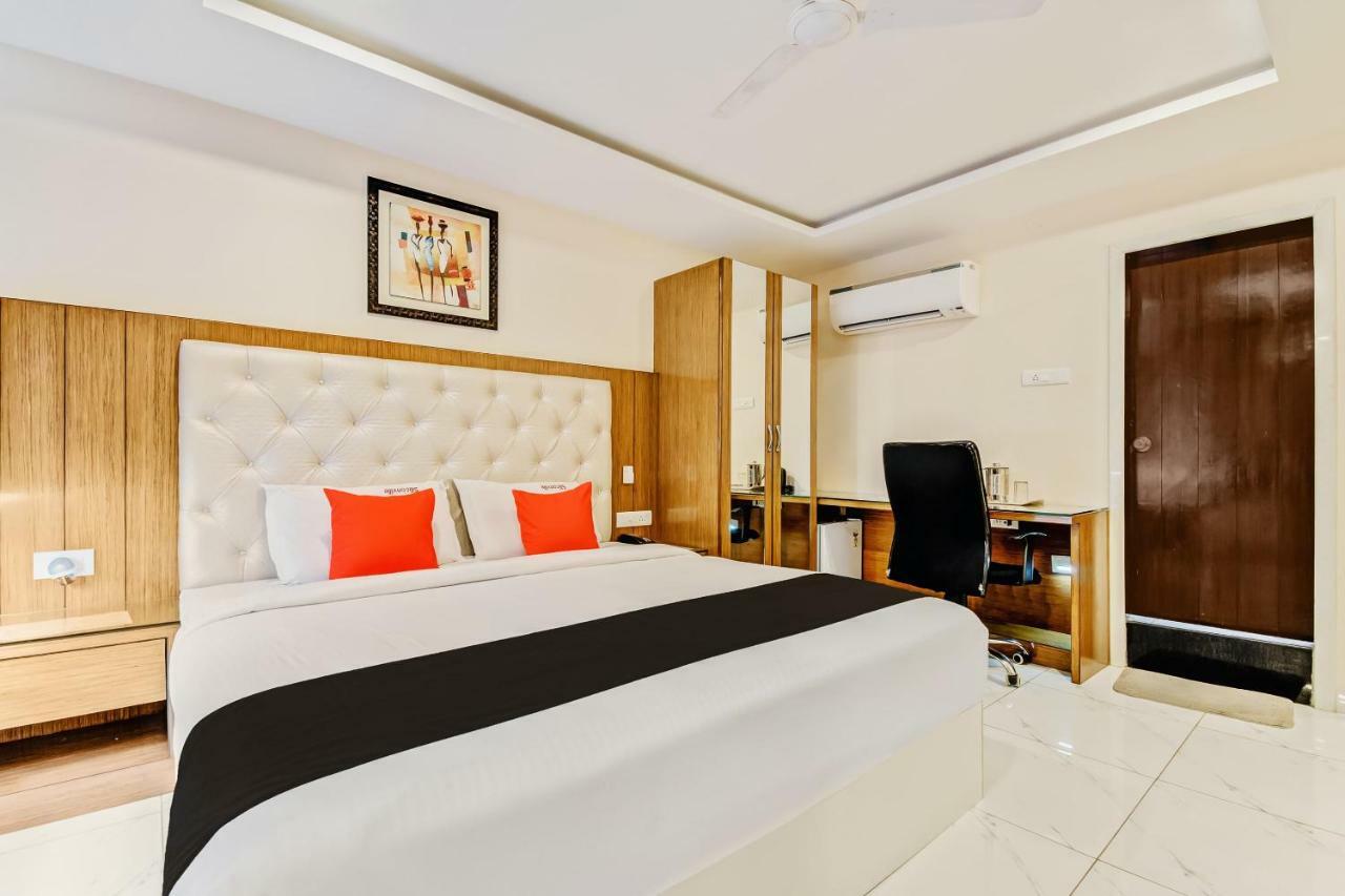 Hotel Siliconville Хидерабад Екстериор снимка