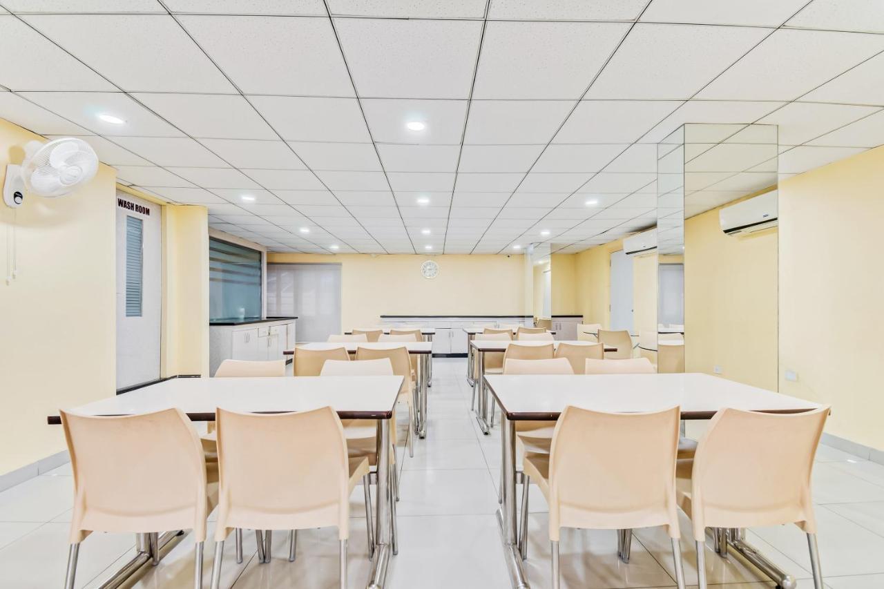 Hotel Siliconville Хидерабад Екстериор снимка